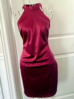 Satin Halter Body-con Dress